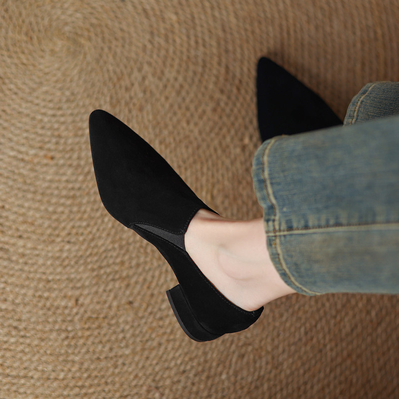 Suede-textured Deep-toe Pointed-toe Chunky-heel Shoes foto 2