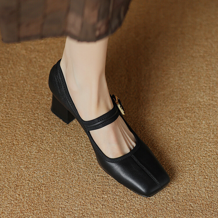 Women's Square Toe Black And Red Retro Chunky Heel Pumps foto 5