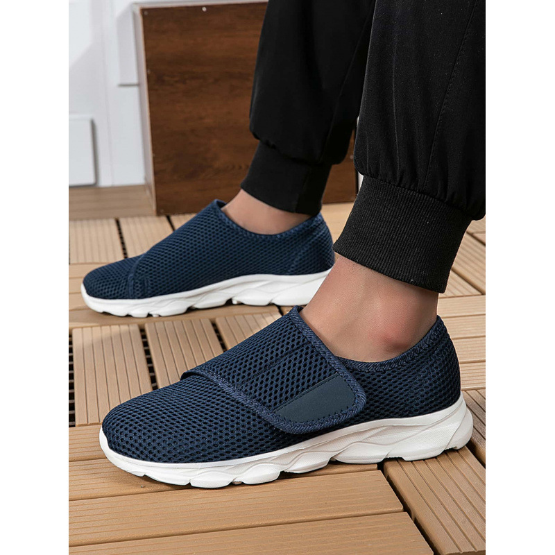 Ultra-light Men's Breathable Comfortable Mesh Shoes foto 2