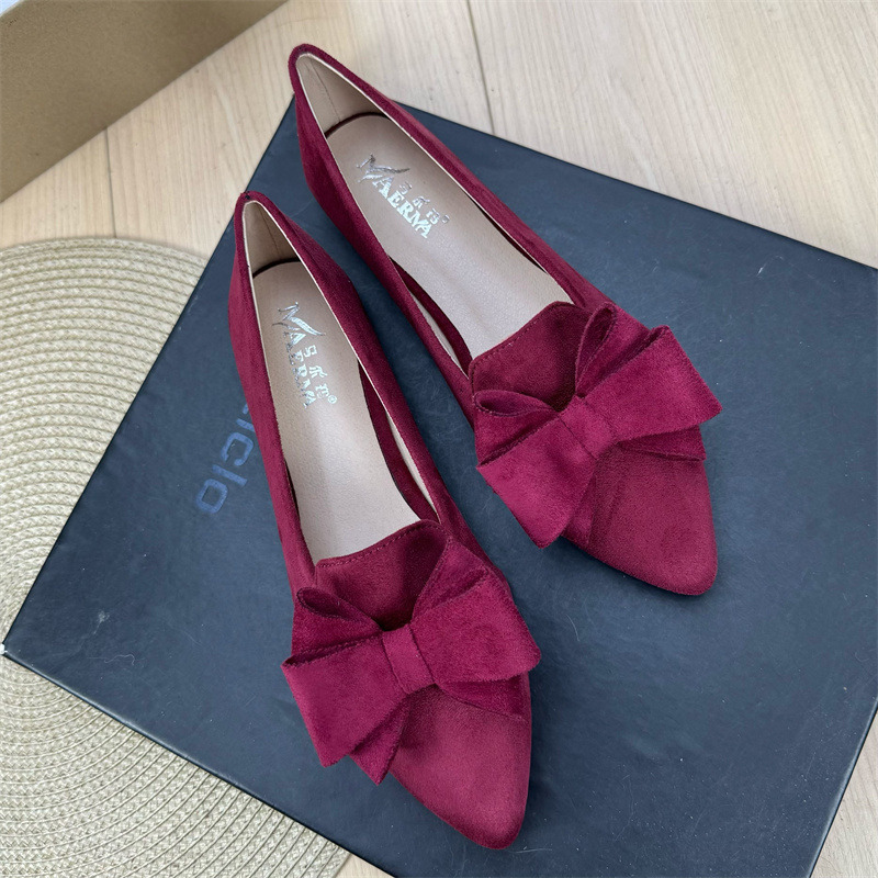 Women's Versatile Solid Color Bow Pointed Flat Shoes foto 4