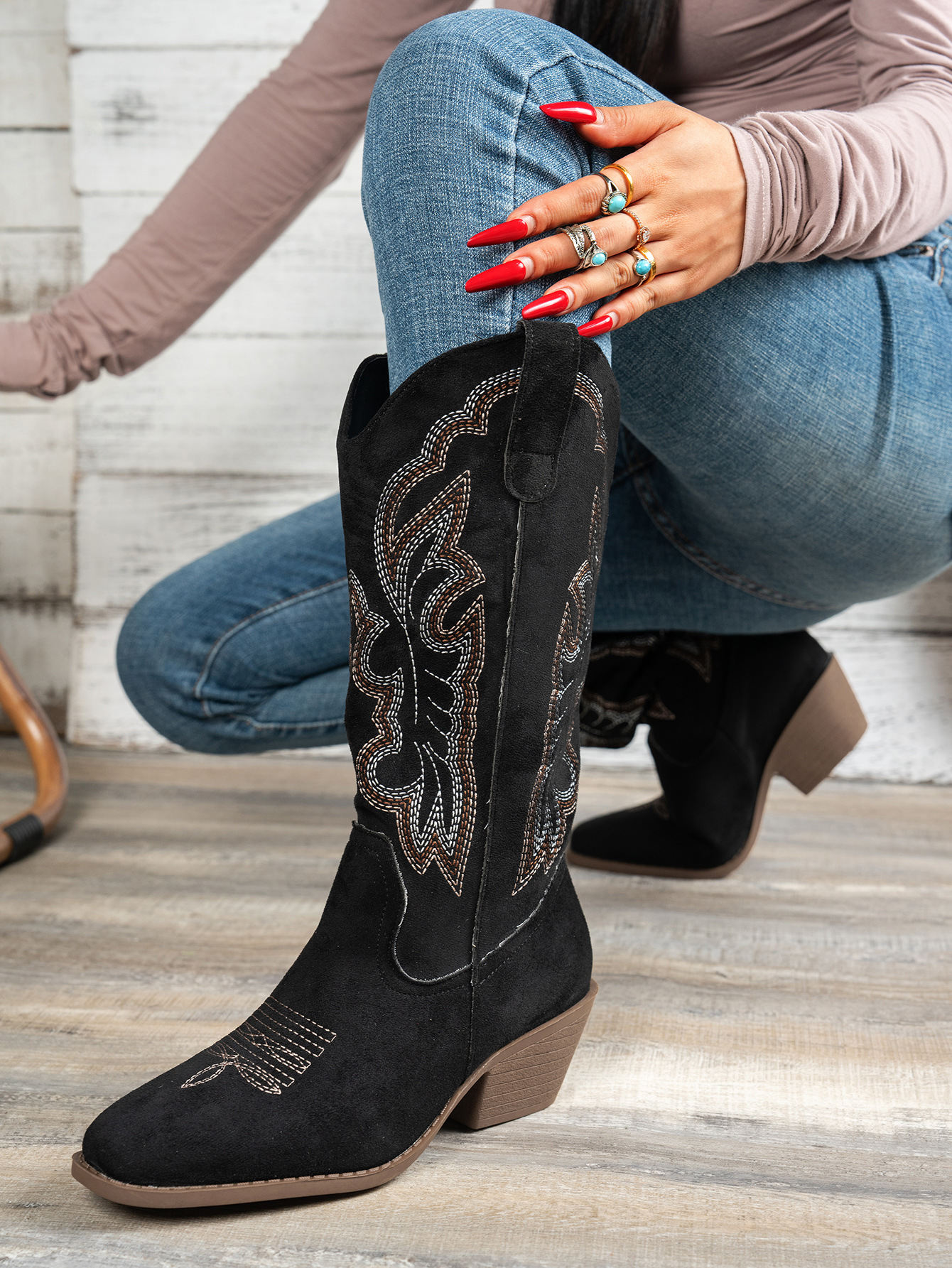 Pointed Toe Western Cowboy Boot Women's Large Size Embroidered Thick Boots foto 3