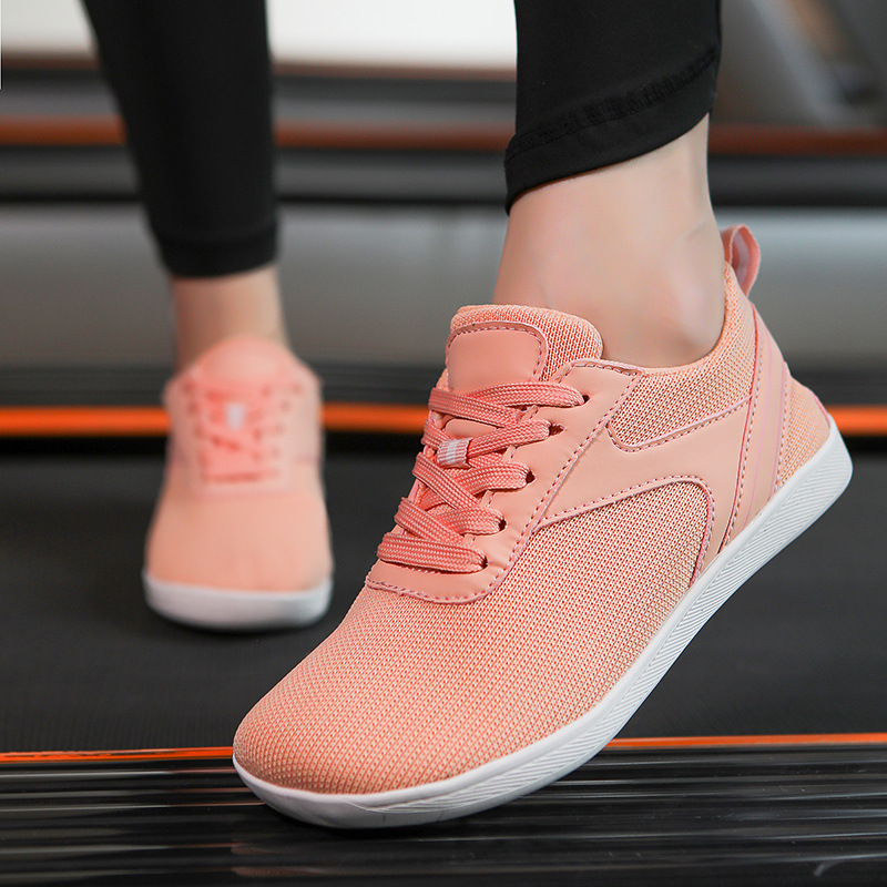 Men's Breathable Soft Sole Fly Woven Sports Shoes For Brisk Walking foto 2