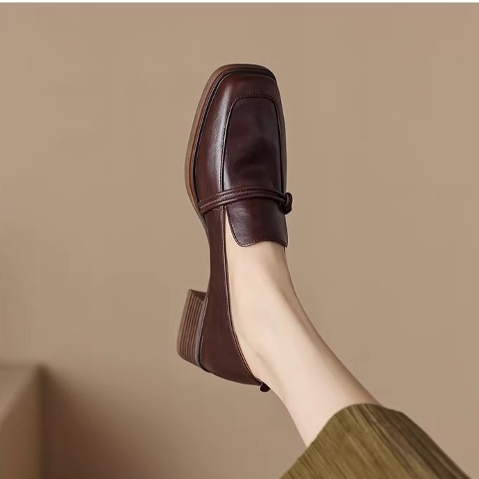 Spring And Autumn New Square Head Women's Chunky Heels Fashion British Style