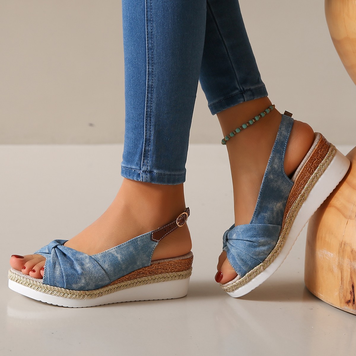 Plus Size Women's Flat Wedge Peep Toe Casual Sandals foto 3
