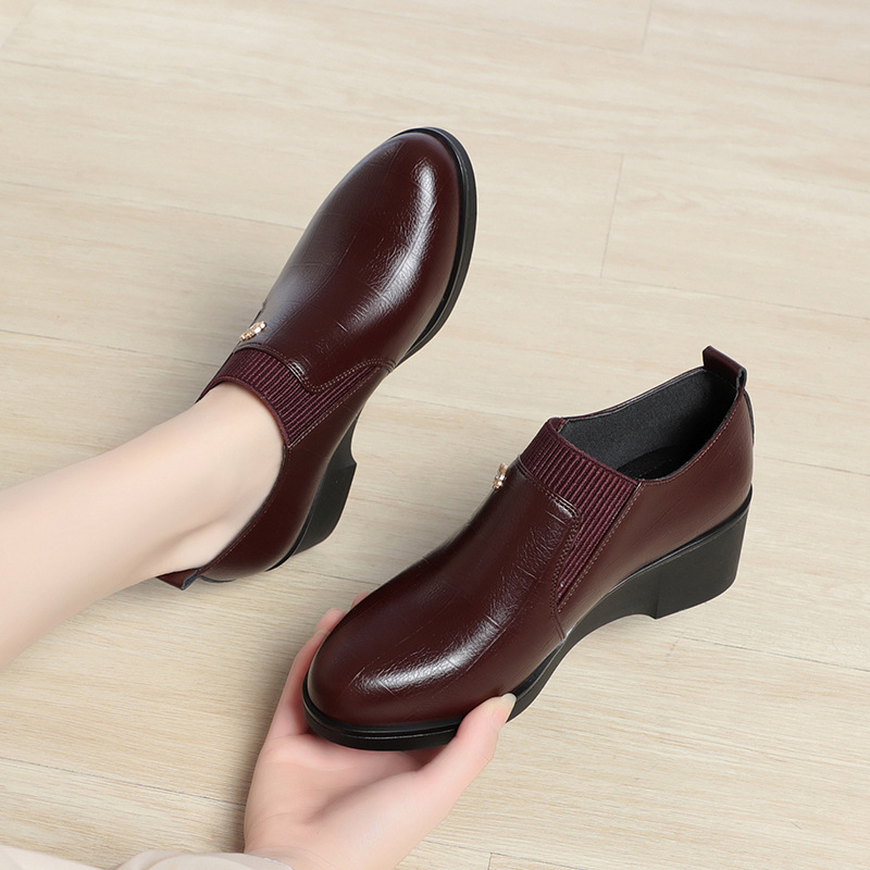 Women's Minimalist And Versatile Wedge Heel Leather Shoes foto 4