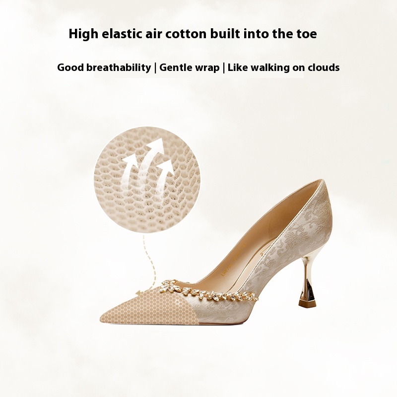 New Chinese Style Wedding Shoes Women's Cheongsam High Heels Bride foto 5