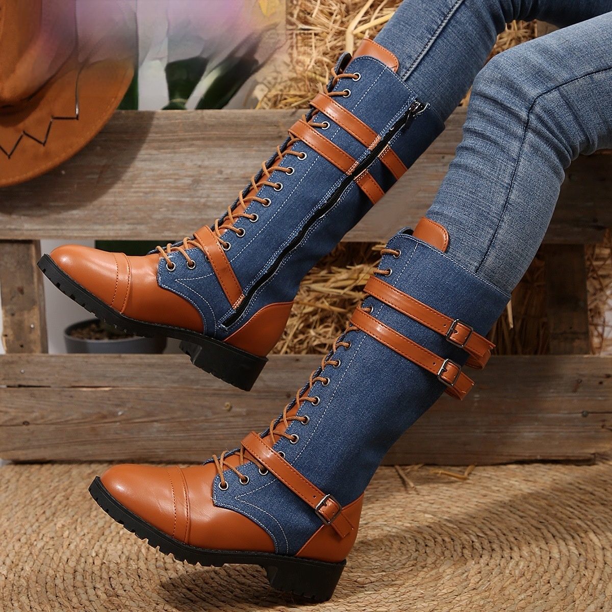 Round Toe Rivet Belt Buckle Square Heel Boots foto 2