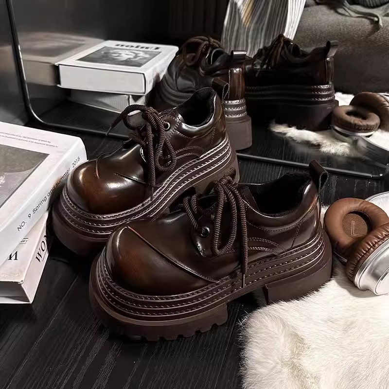 Raise The Bottom Versatile Brushed Women's Shoes foto 4