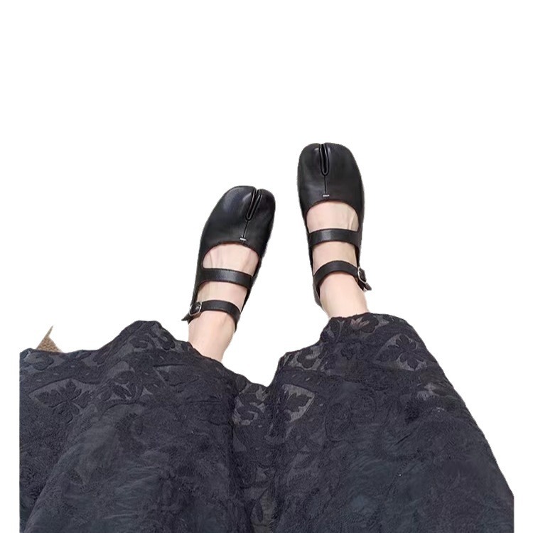 Womens Leather Shoes With A Single-strap Buckle foto 4