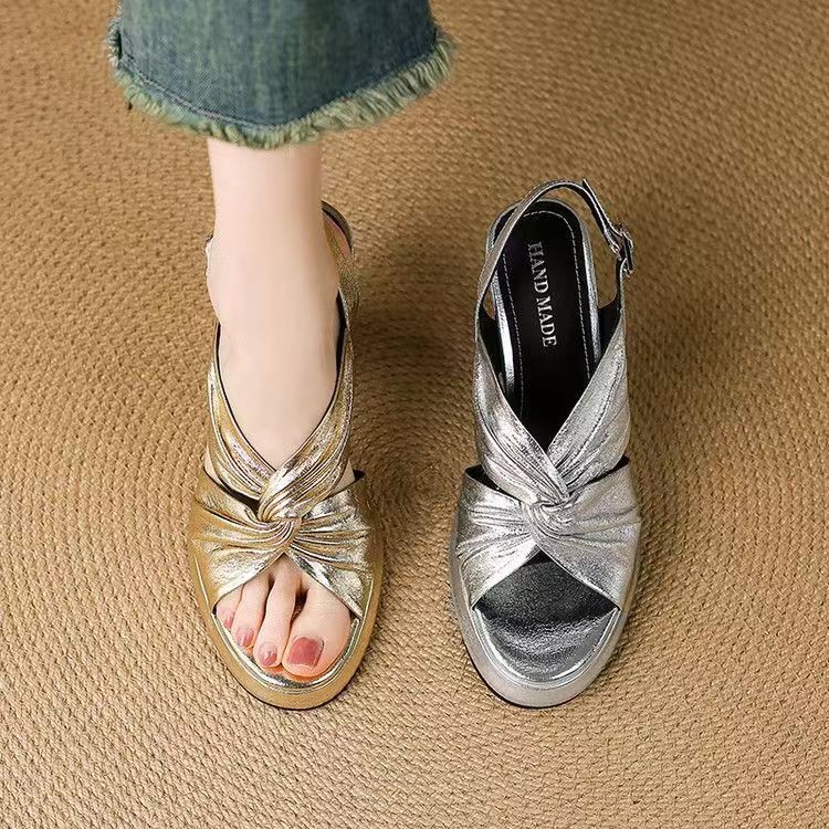 Special Interest Light Luxury Handmade Women's Shoes Retro Sandals foto 2