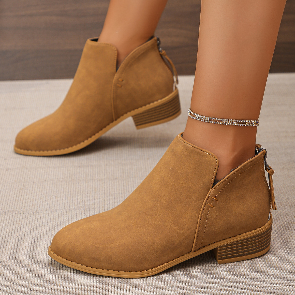 Women's Pointed-toe Leather Boots With Back Zipper foto 4