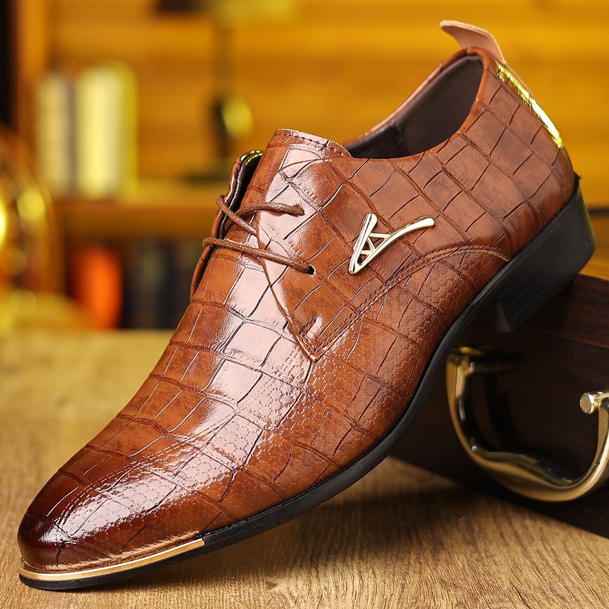 Men's Plus Size Leather Shoes Pointed-toe Fashion Business Formal Men's Shoes Barber Shoes foto 2