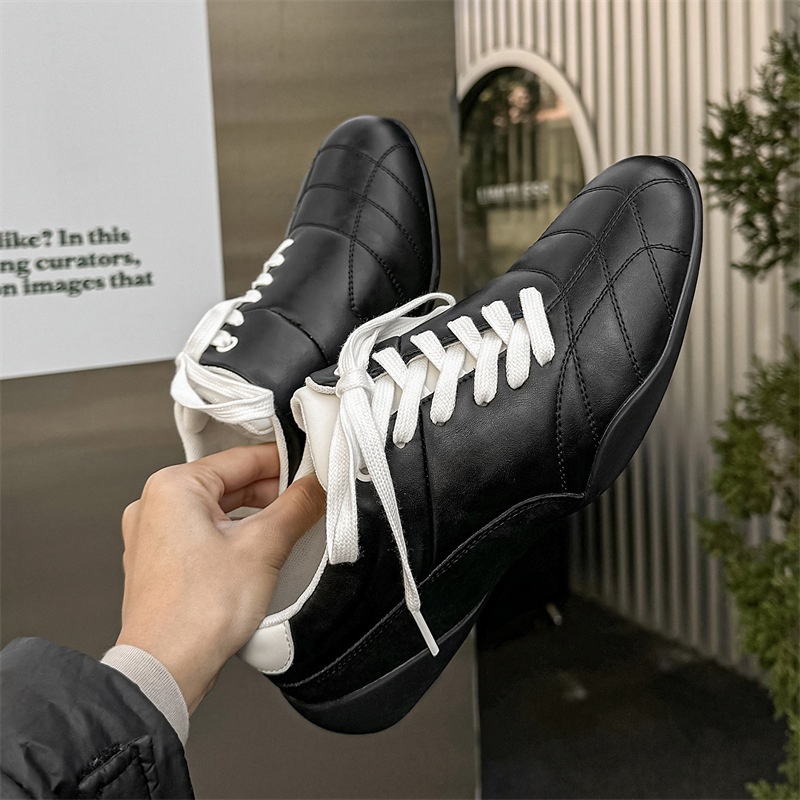 Oblique Lace-up Flat Retro Sports Casual Shoes foto 3