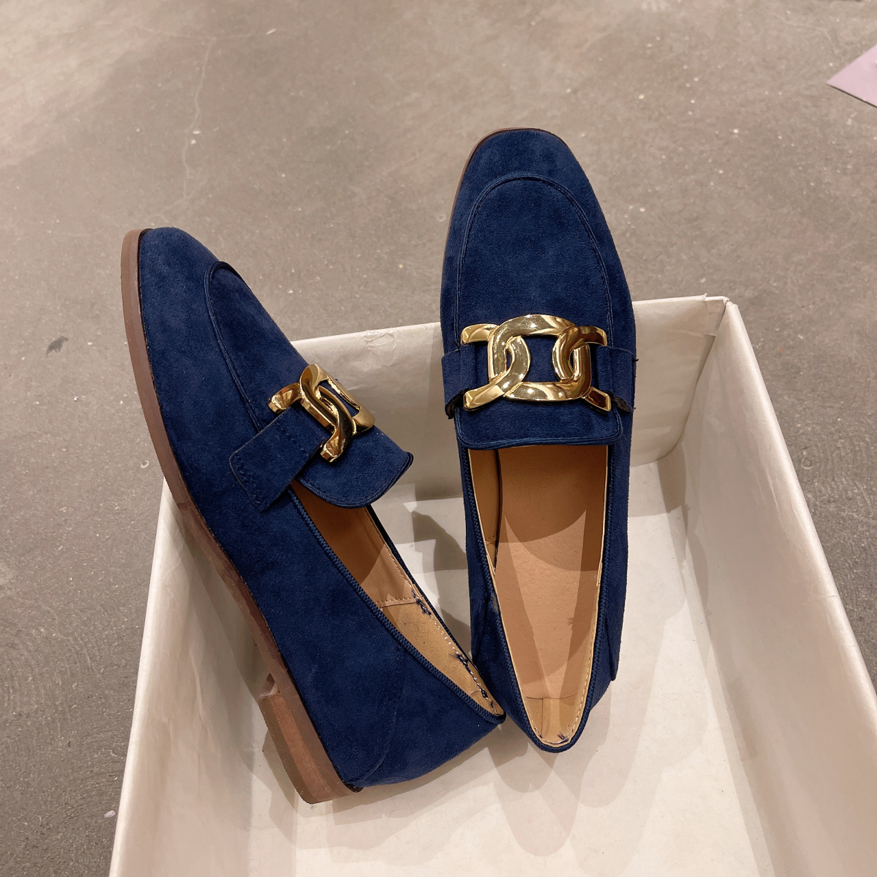 Chunky Heel French Retro British Style Women's Flat Shoes foto 4