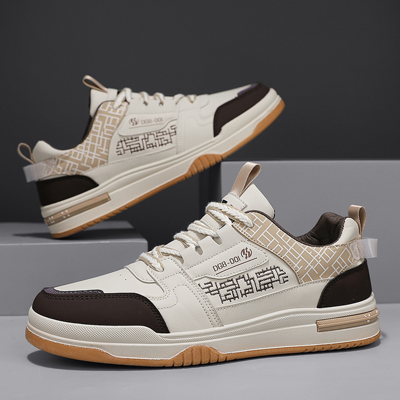 Low Cut Lace Up Thick Soled Sports Board Shoes Are Fashionable foto 2
