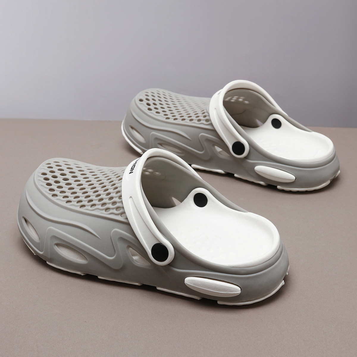 Men's Summer Closed Toe Non-slip Breathable Beach Slippers foto 4