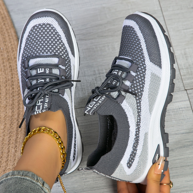 Women's Sporty Flyknit Mesh Shoes Low-cut Lightweight Casual And Versatile foto 3
