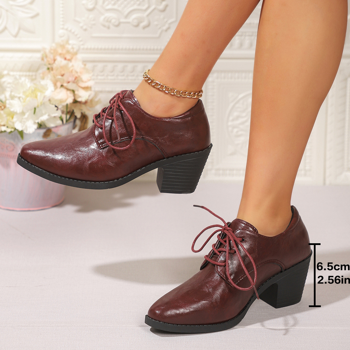 Pointed British Style High Heel Chunky Heel Front Lace-up Low-top Leather Shoes foto 5