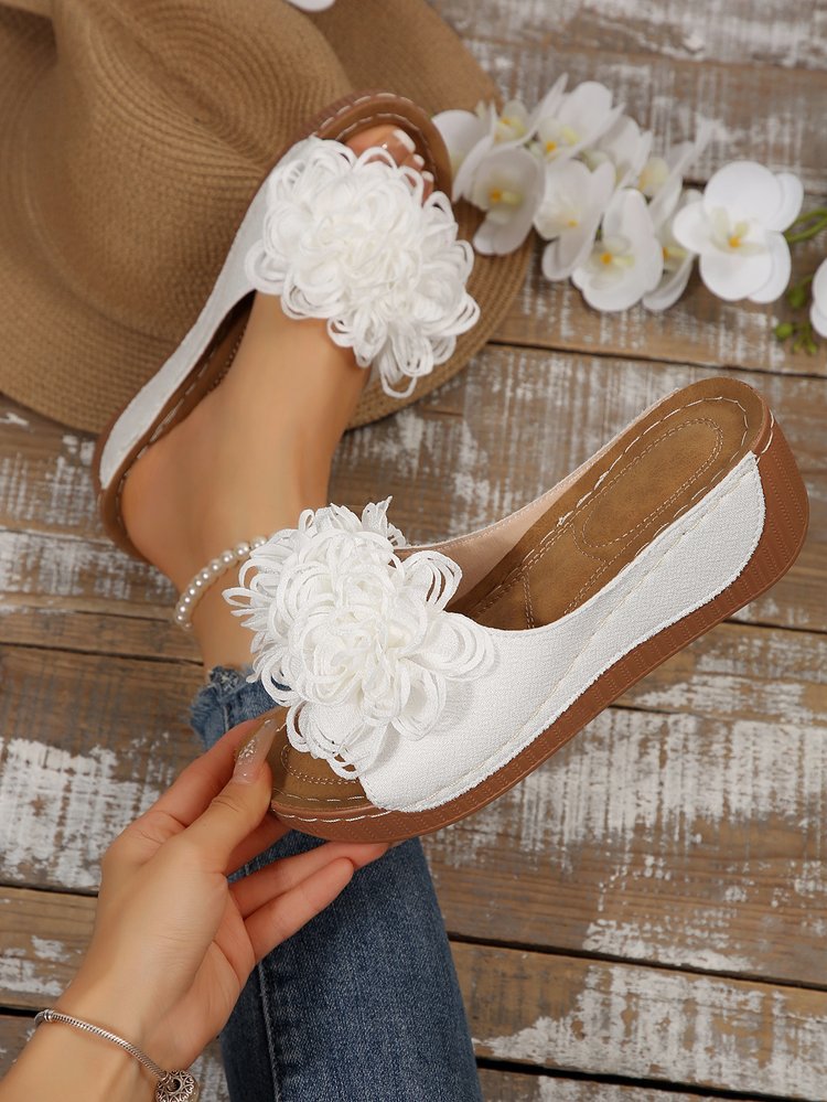 Plus-size Summer Wedge Mule Sandals With A Fish-mouth Toe Ankle Strap And Floral Design For Outdoor Wear foto 2