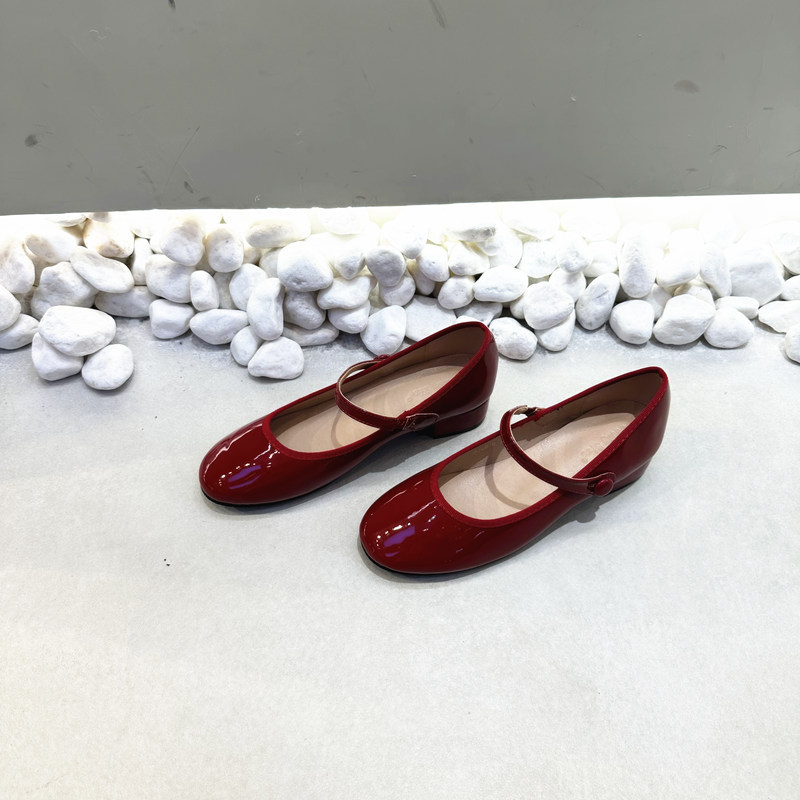 Round-toe Strap-detail Red Chunky-heel Mary Jane Shoes foto 3