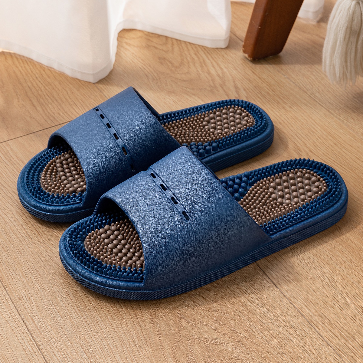 Massage Slippers For Men Summer Indoor Home And Bathroom Use Foot Acupressure Slippers With Non-slip Soles For Men foto 2