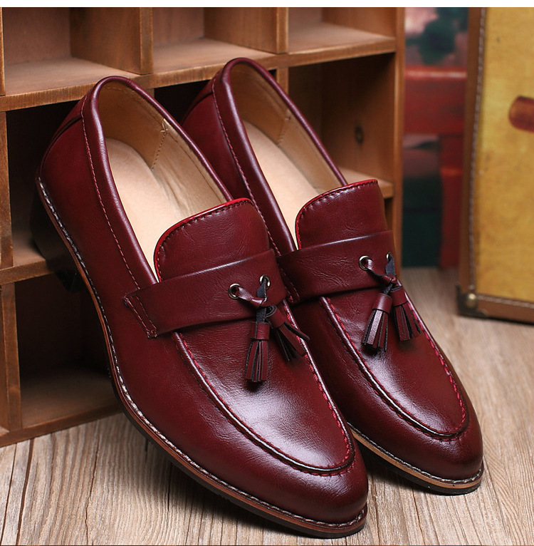 British Retro Slip-on Tassel Loafers Men's Casual foto 5
