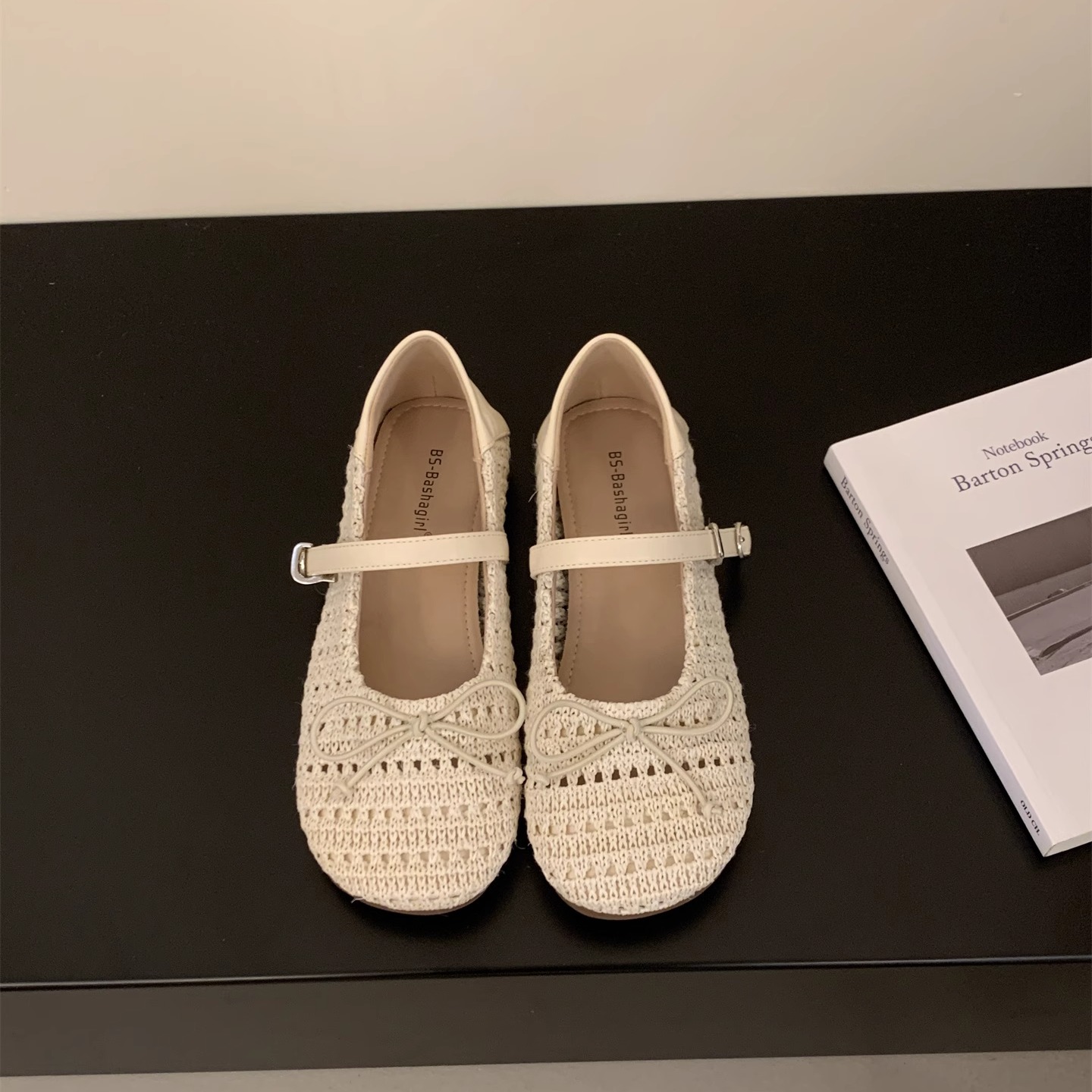 Retro Hollow Breathable Woven Mary Jane Shoes Women foto 4