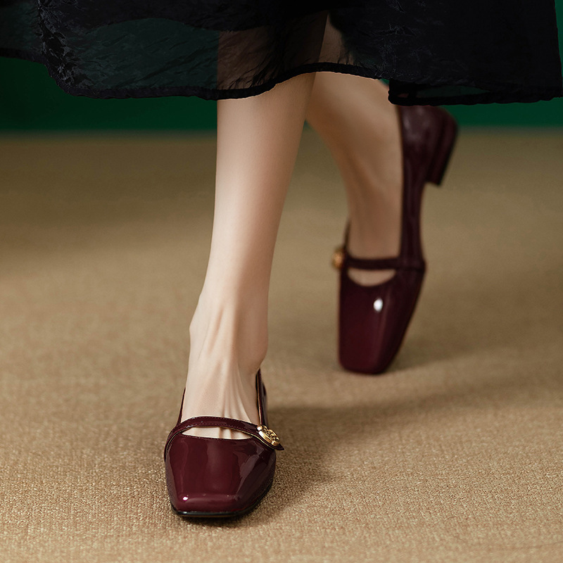 French Low Heel Camellia Women's All-matching Thick Heel Shoes foto 4