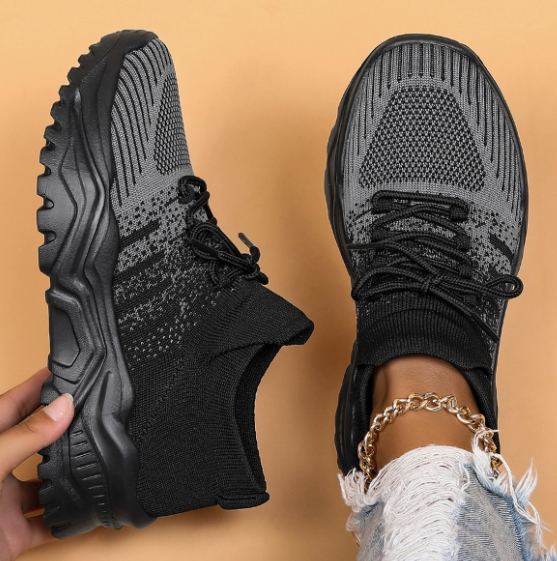 Plus Size Sports Women's Shoes Breathable Flying Woven Lazy Shoes foto 2