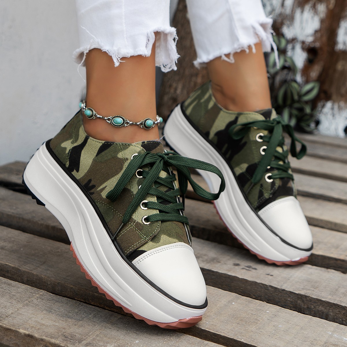 Low-top Lace Up Casual Shoes foto 2