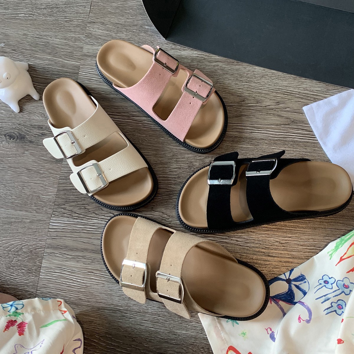 Casual Women's Summer Wear Birkenstock Shoes Belt Buckle Half Slippers foto 2