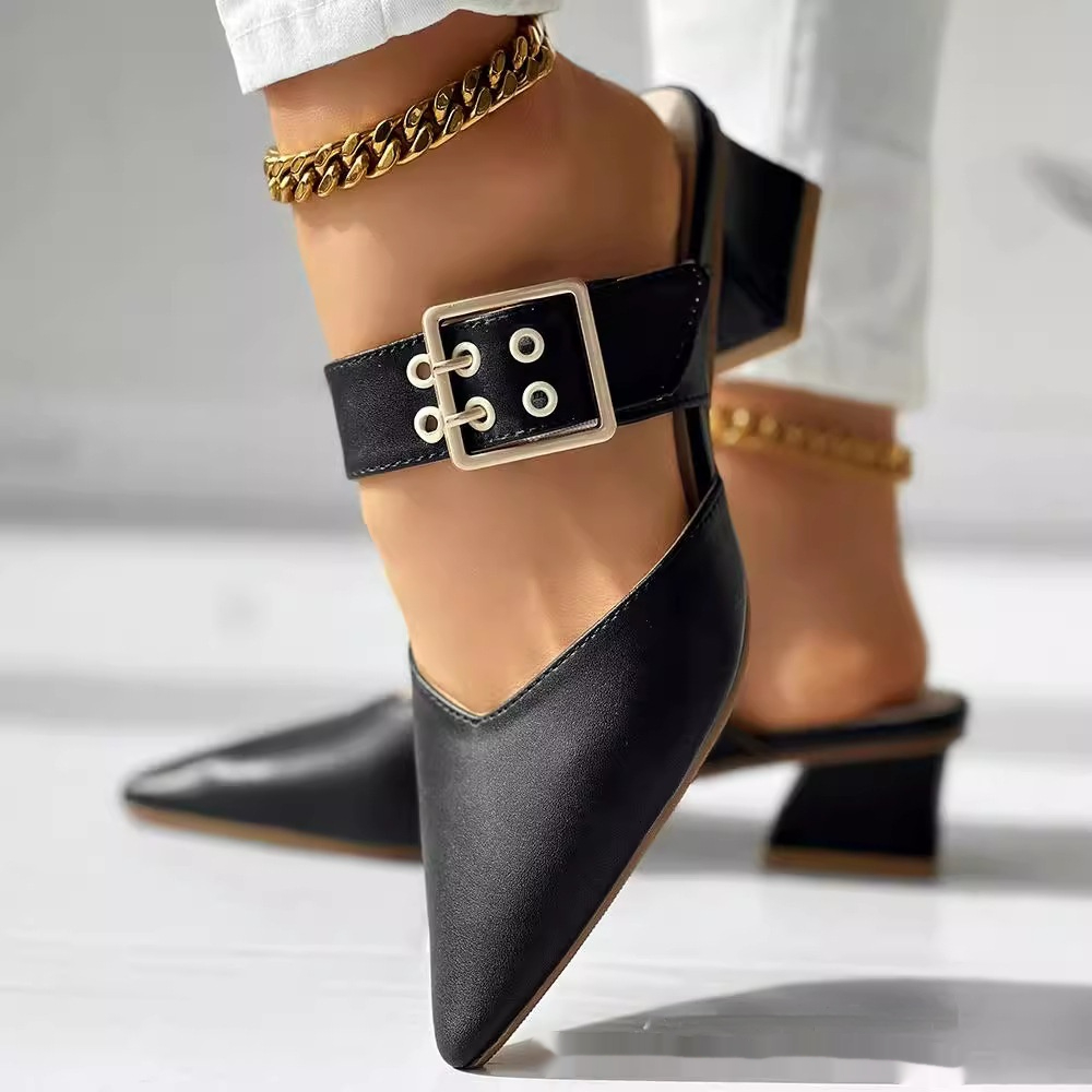 All-matching Beach Flat Casual Buckle Slippers