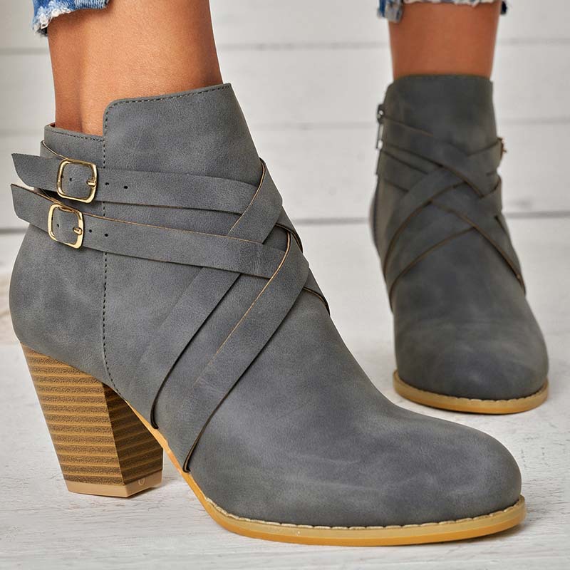 In Stock Short Boots Plus Size Height Increasing foto 4