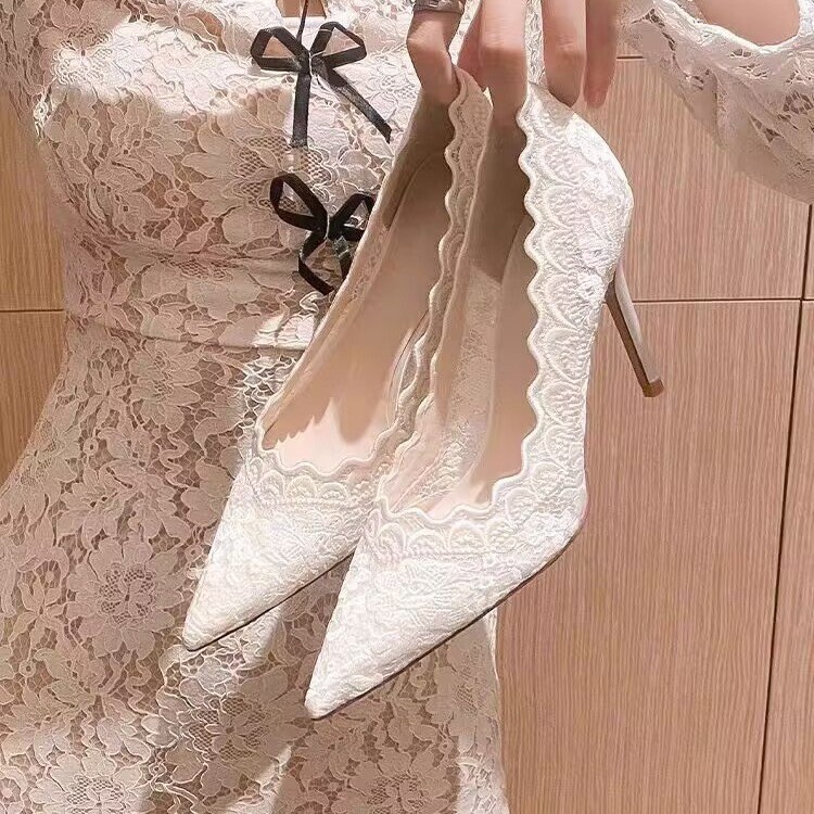 Elegant Lace High-heeled Shoes Women foto 3