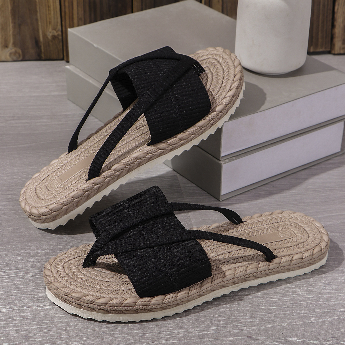 Flat Bottomed Thong Style European And American Straw-woven foto 4