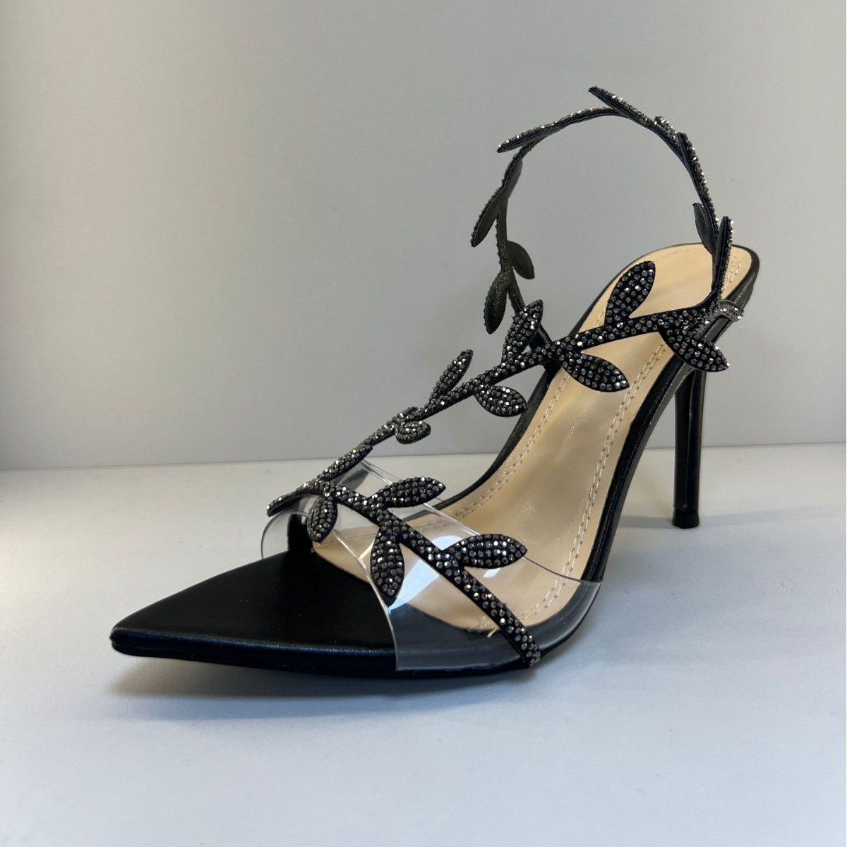 Elegant And Fashionable Stiletto Sandals For Women foto 4