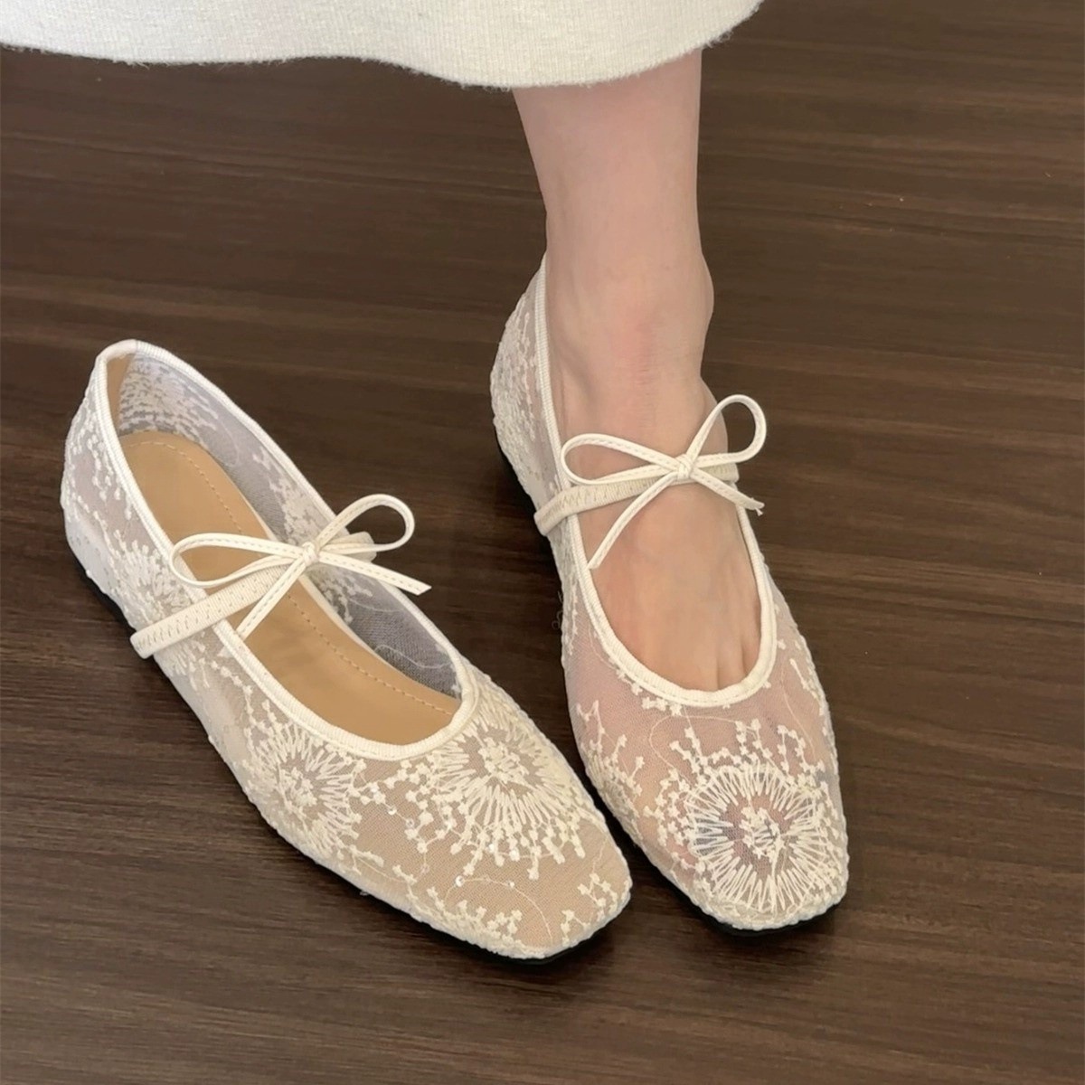 Spring Mesh Breathable Square Toe Mary Jane Pumps foto 5