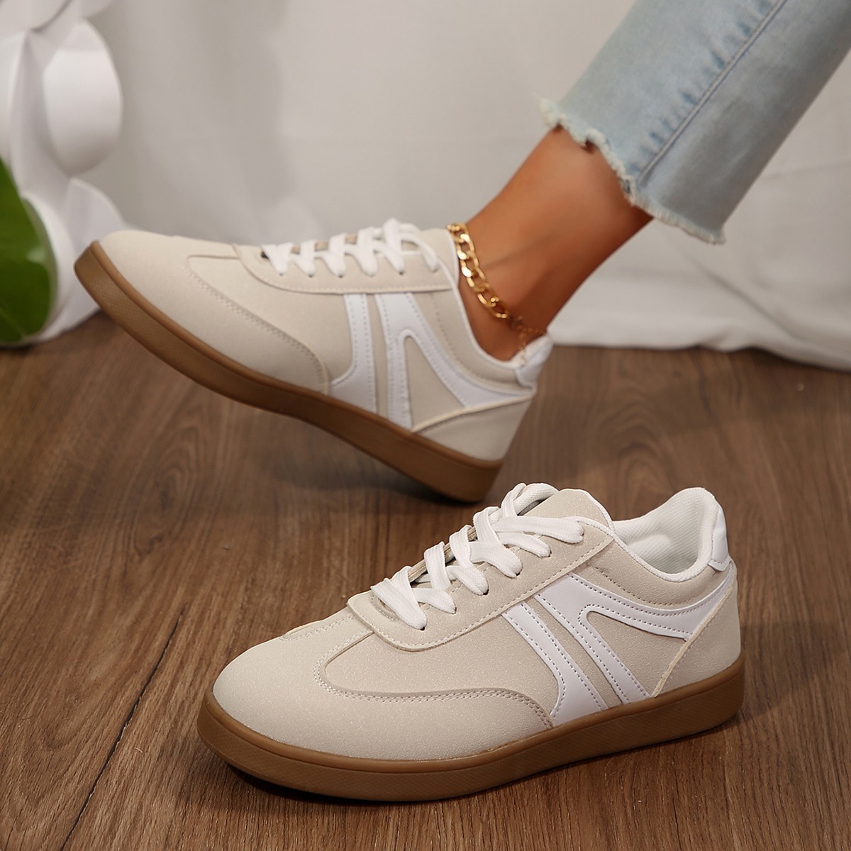 Womens Retro Casual Round-Toe Sports Running Flats