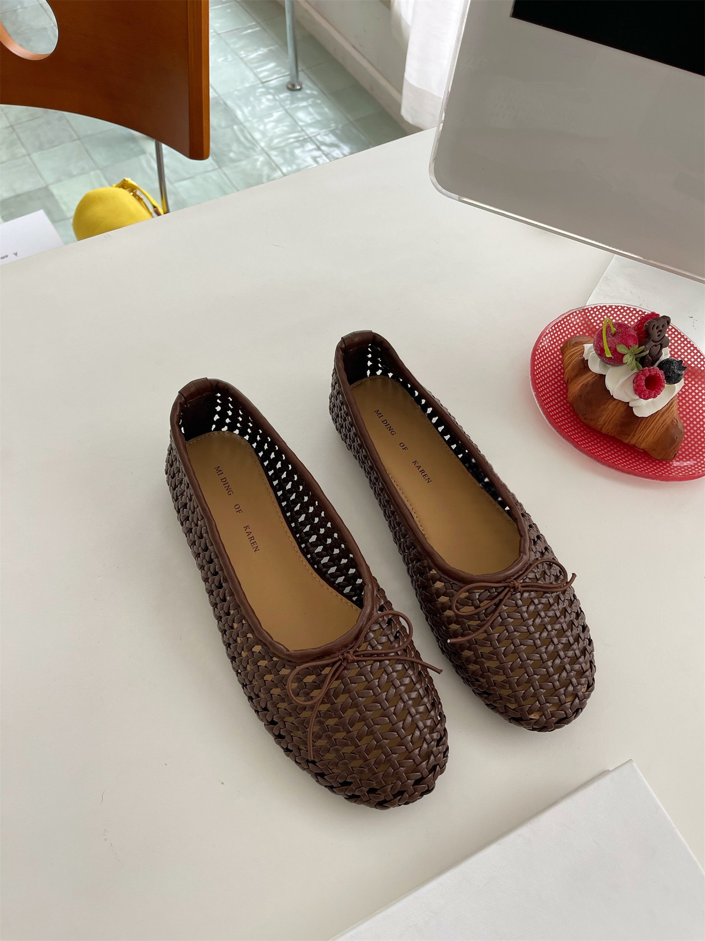 Breathable Woven Hollow-out Flat Shoes For Women foto 4