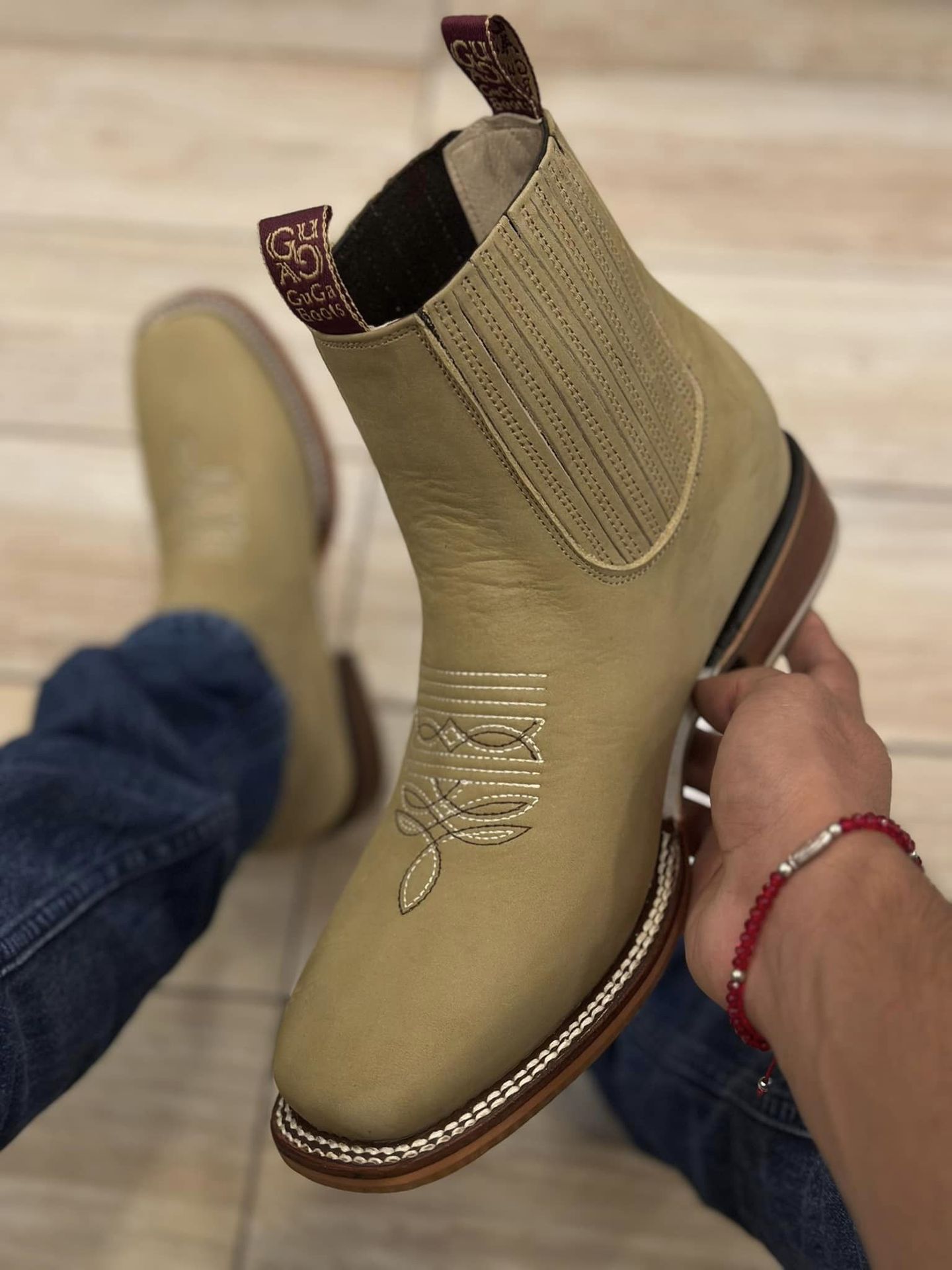 New European And American Embroidered Sleeve Chelsea Martin Boots Men's foto 5
