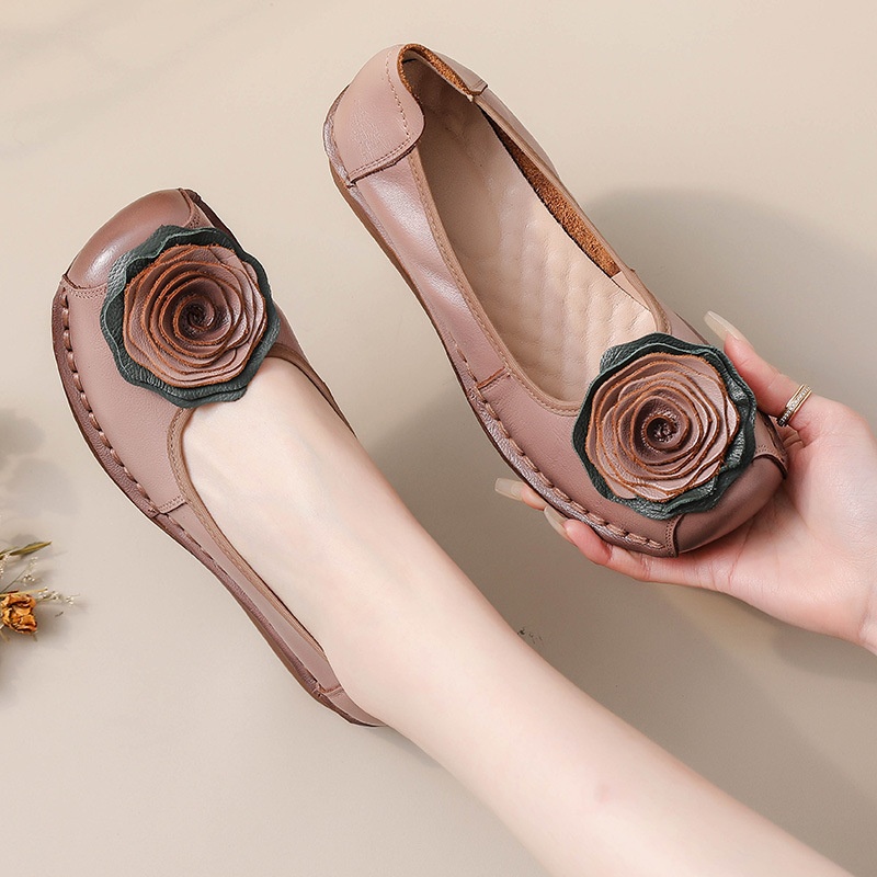 Handmade Leather Womens Shoes In Ethnic Style foto 4