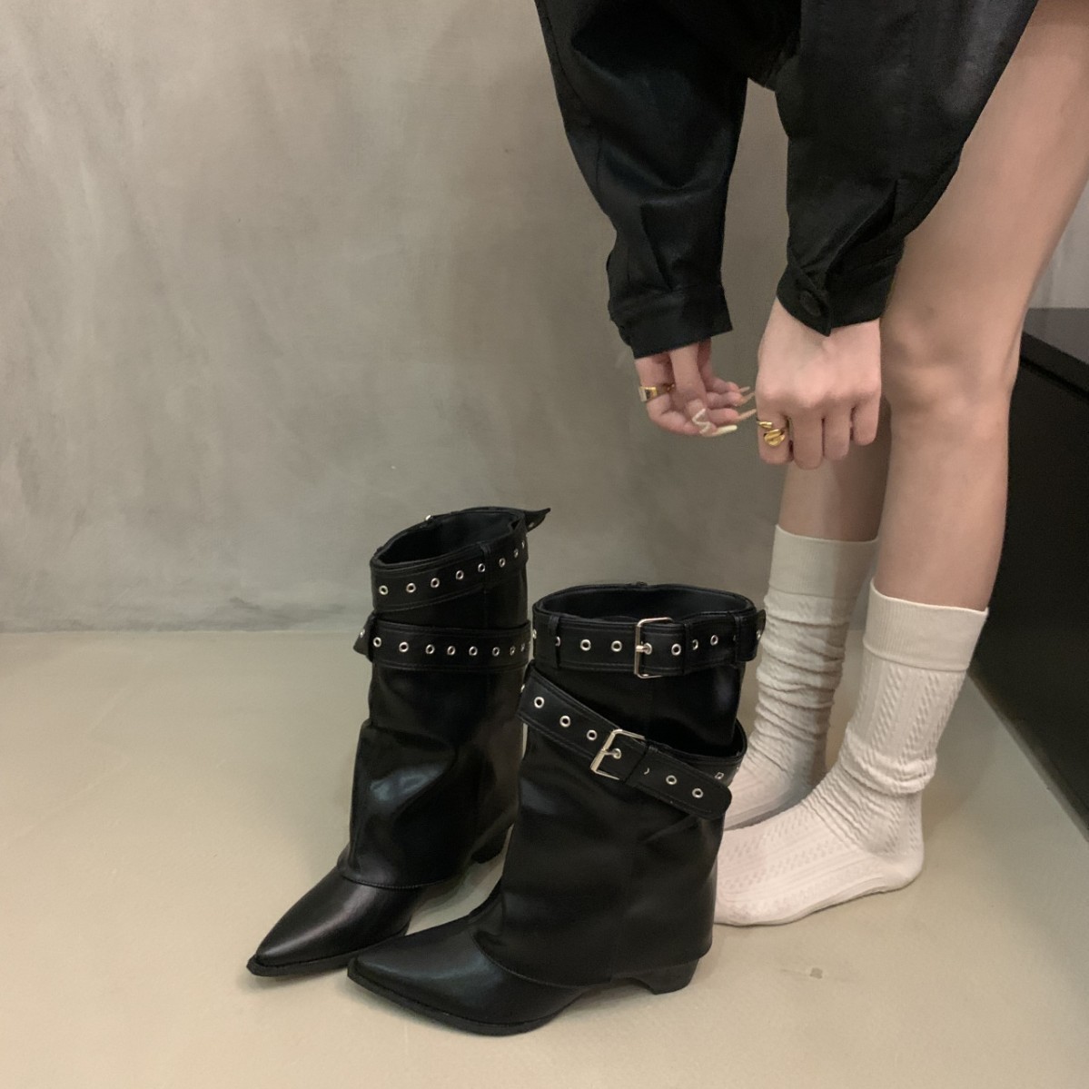 Women's Fashion Pointed-Toe Ankle Boots foto 5