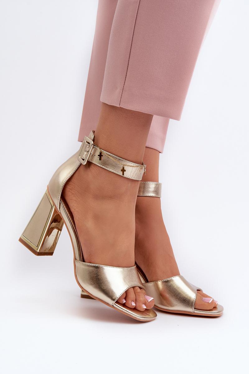 Sandalen op hak Step in style