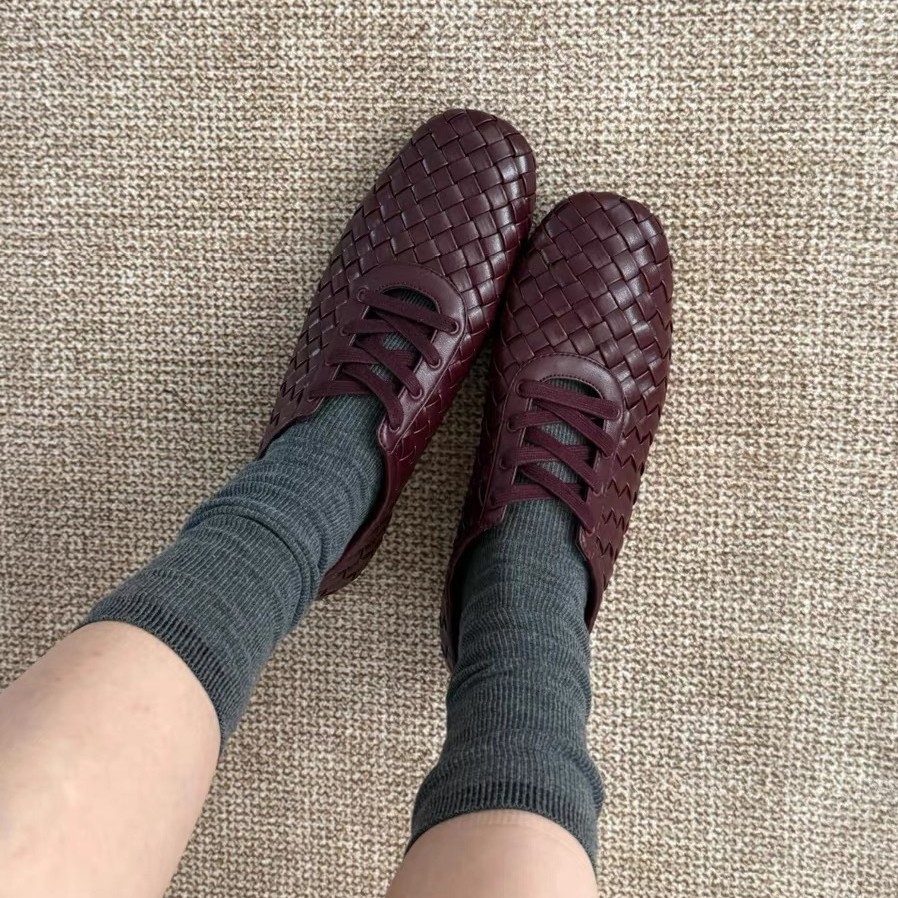 Womens Retro Handwoven Square-Toe Flat Shoes