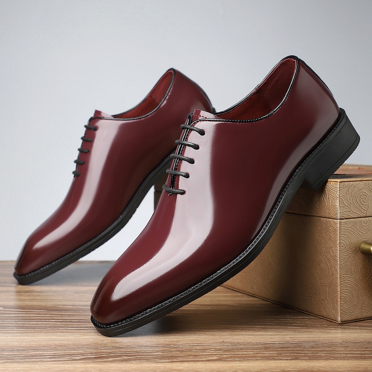 British Style Fashion Business Glossy Pointed Toe Comfortable All-matching Men's Shoes foto 2