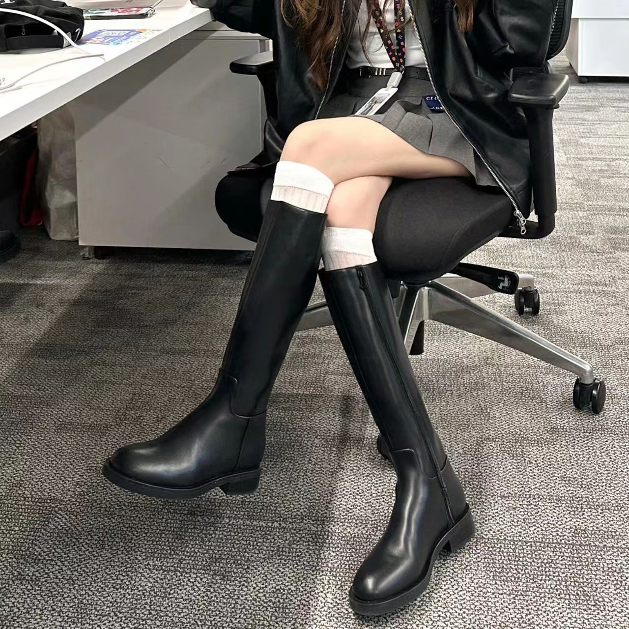 Round Toe Side Zipper Fleece-lined Long Biker Boots Women's Autumn And Winter foto 5