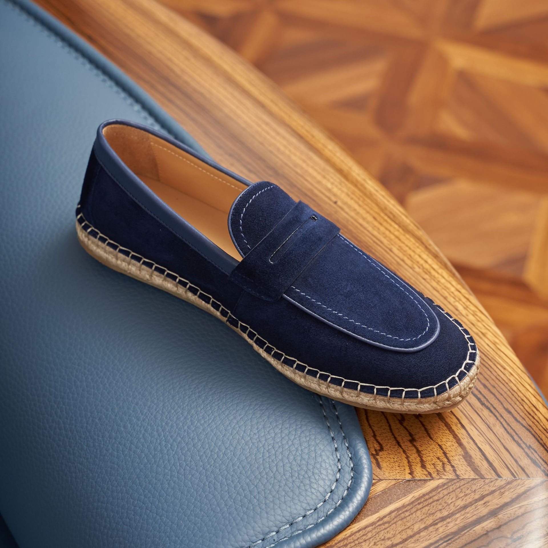 Summer New Suede Casual Soft-Soled Shoes foto 4