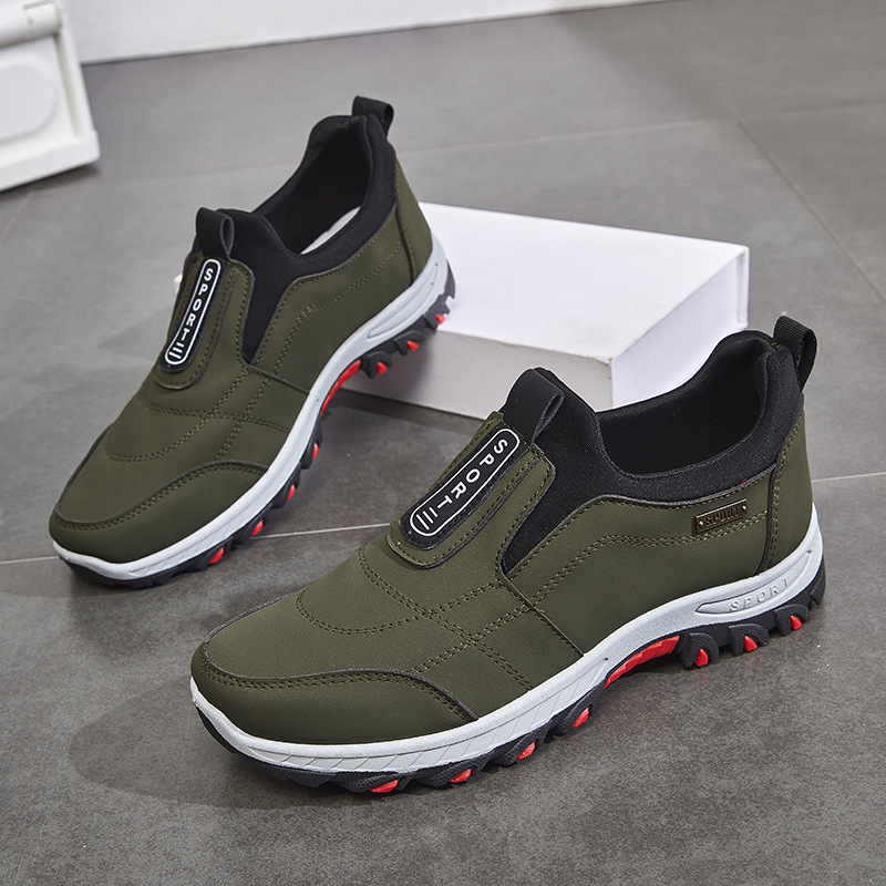 Men's Shoes Autumn And Winter Slip-on Lazy Shoes Non-slip Walking Shoes Soft Bottom Lightweight Sneaker