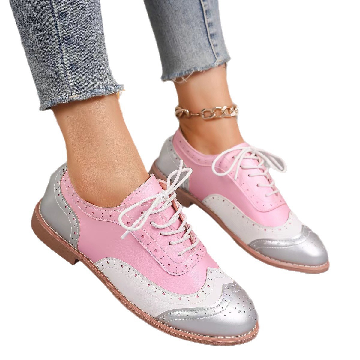 Womens Floral Brocade Pumps In Plus Sizes Color-Block Design With Lace-Up Round Toe foto 3