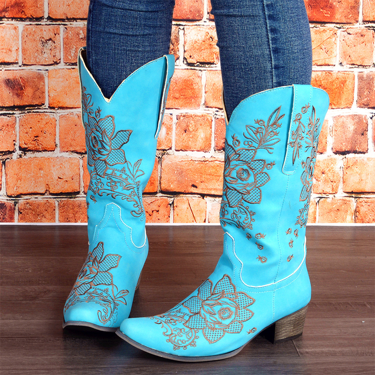 Womens Mid-Calf Boots With Embroidery Ethnic Style And A Comfortable Mid-Heel